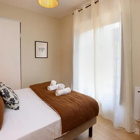 Apartment Cel Ethere By Rahault Carcassonne